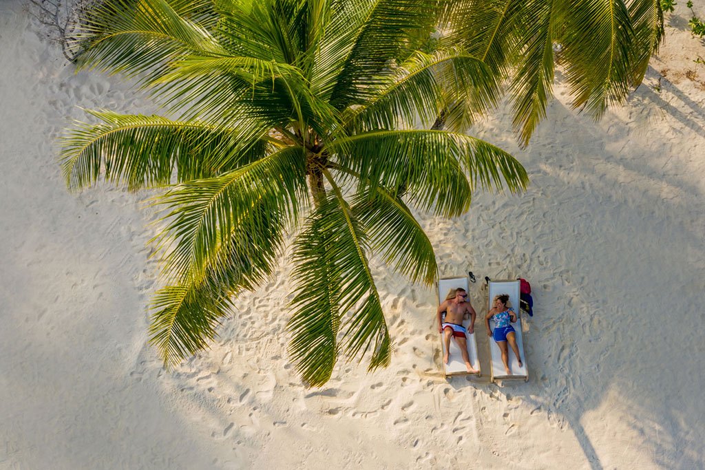 Uninhabited Island Picnic at Fiyavalhu Maldives