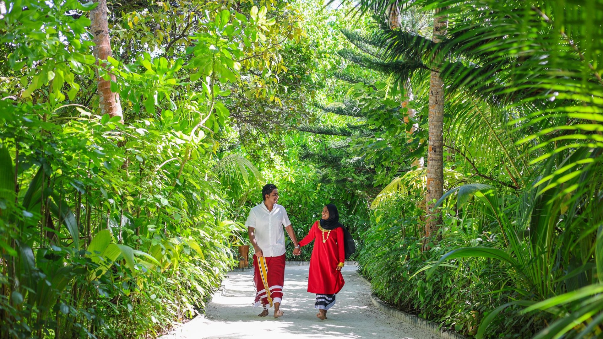 Lush greenery at Fiyavalhu
